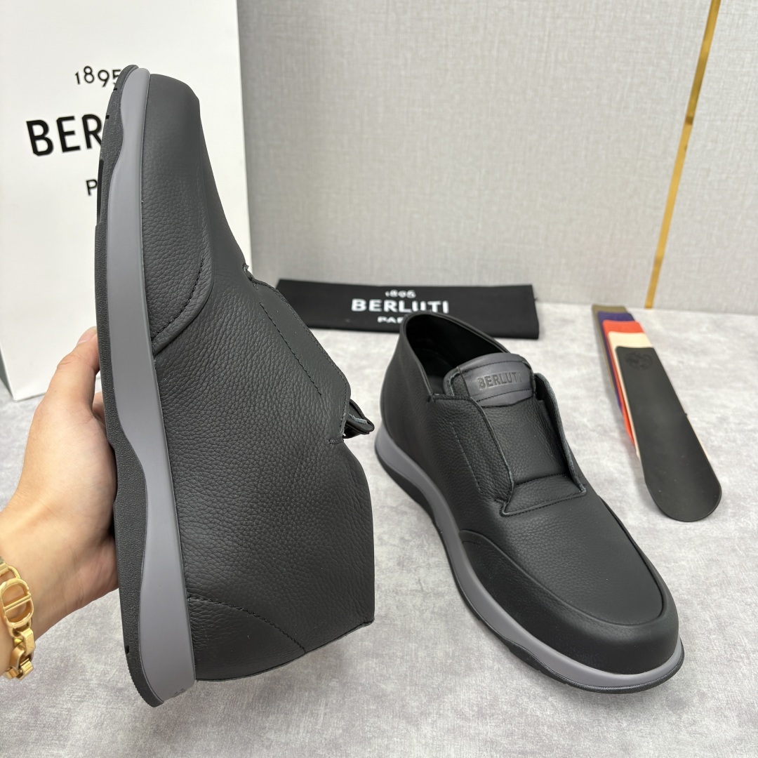 💋💍Berlut* 布鲁提 独家新品 推出Echappée 系列漫步鞋履 官方 10,400 全新的的非