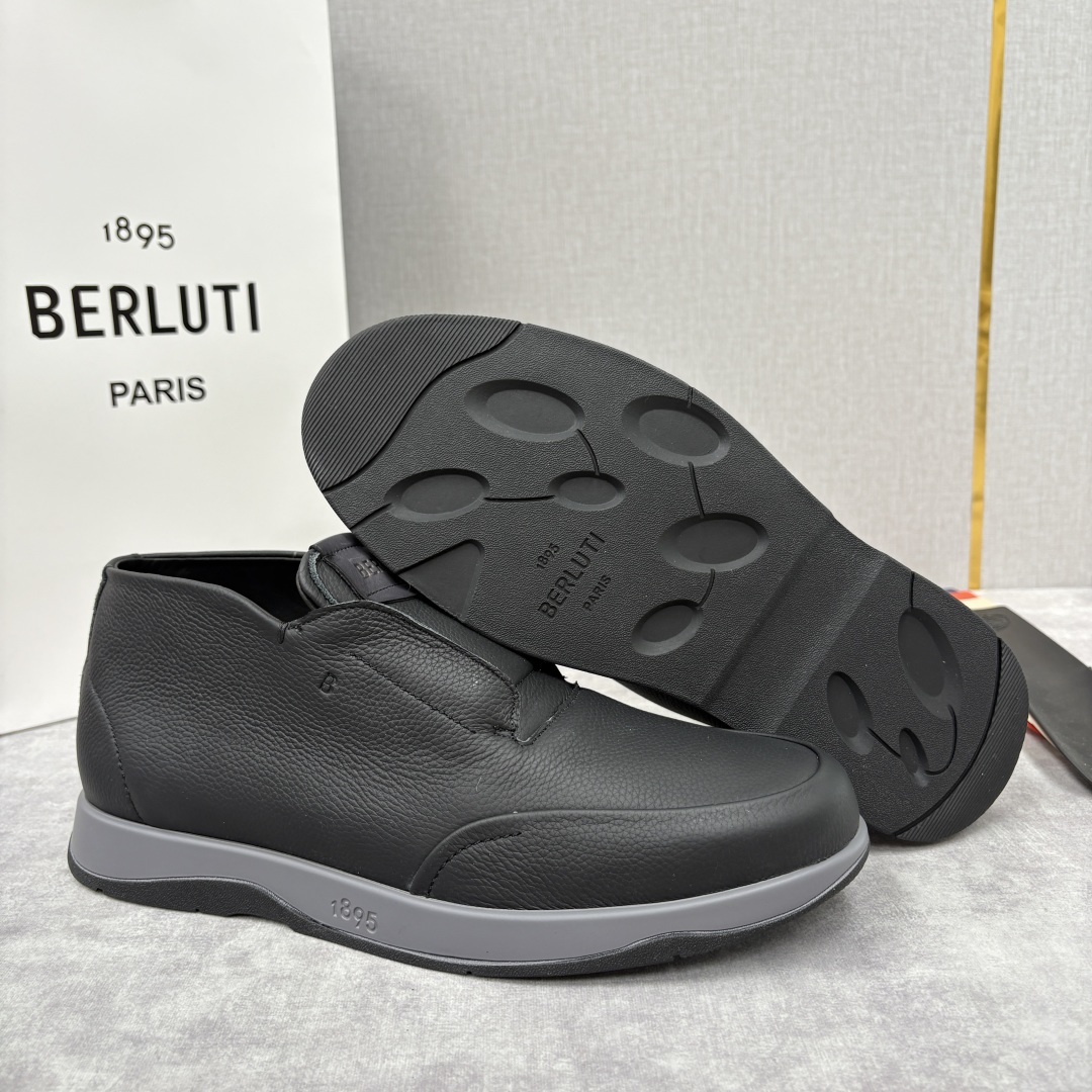 💋💍Berlut* 布鲁提 独家新品 推出Echappée 系列漫步鞋履 官方 10,400 全新的的非