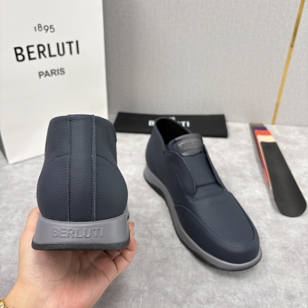 💋💍Berlut* 布鲁提 独家新品 推出Echappée 系列漫步鞋履 官方 10,400 全新的的非