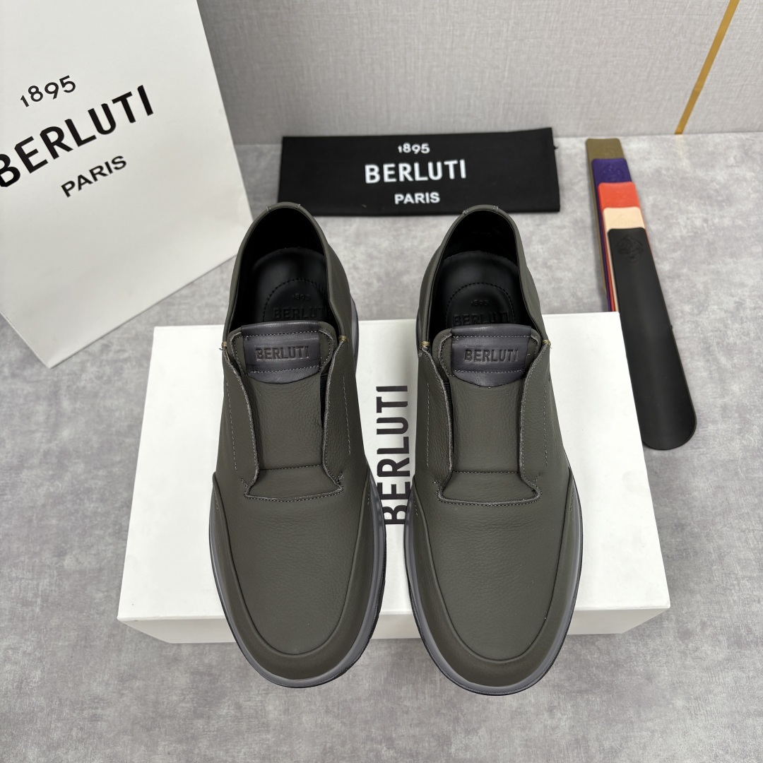 💋💍Berlut* 布鲁提 独家新品 推出Echappée 系列漫步鞋履 官方 10,400 全新的的非