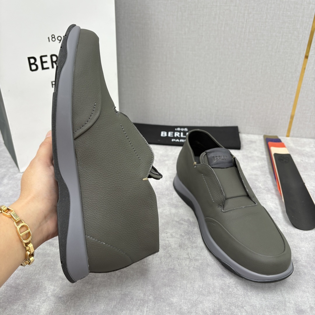 💋💍Berlut* 布鲁提 独家新品 推出Echappée 系列漫步鞋履 官方 10,400 全新的的非