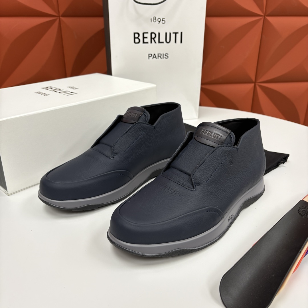 💋💍Berlut* 布鲁提 独家新品 推出Echappée 系列漫步鞋履 官方 10,400 全新的的非