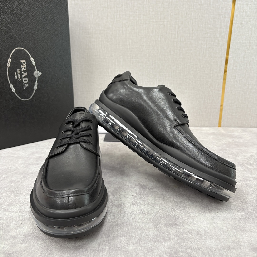 💋💍P家新品 PRAD*/普拉-达 新款休闲正装气垫皮革运动鞋 这款气垫运动板鞋采用进口开边珠/柔软腊面