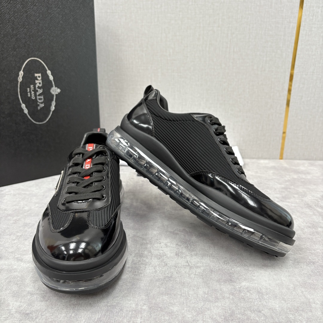 💋💍P家新品 PRAD*/普拉-达 新款休闲正装气垫皮革运动鞋 这款气垫运动板鞋采用进口开边珠/柔软腊面