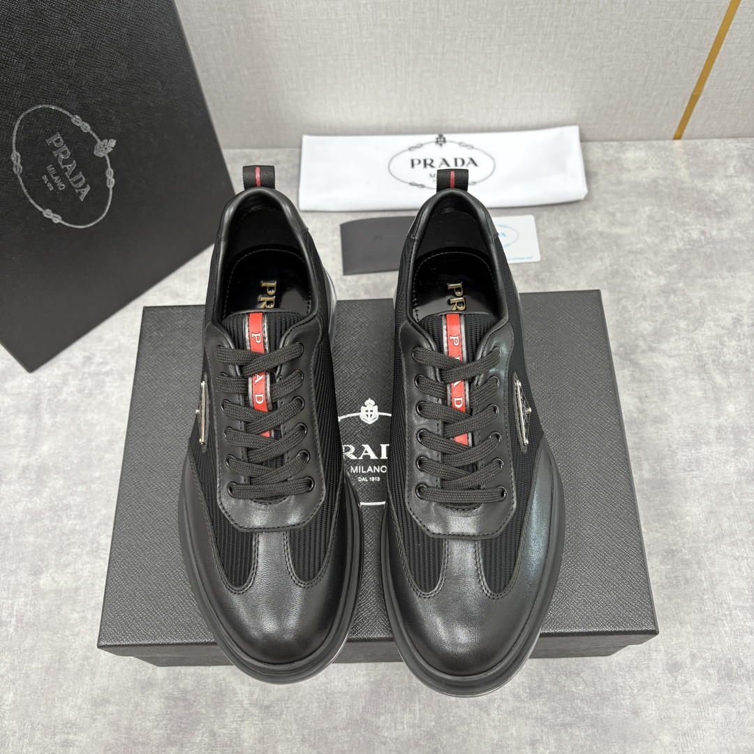 💋💍P家新品 PRAD*/普拉-达 新款休闲正装气垫皮革运动鞋 这款气垫运动板鞋采用进口开边珠/柔软腊面