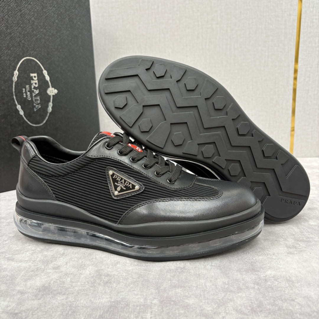 💋💍P家新品 PRAD*/普拉-达 新款休闲正装气垫皮革运动鞋 这款气垫运动板鞋采用进口开边珠/柔软腊面