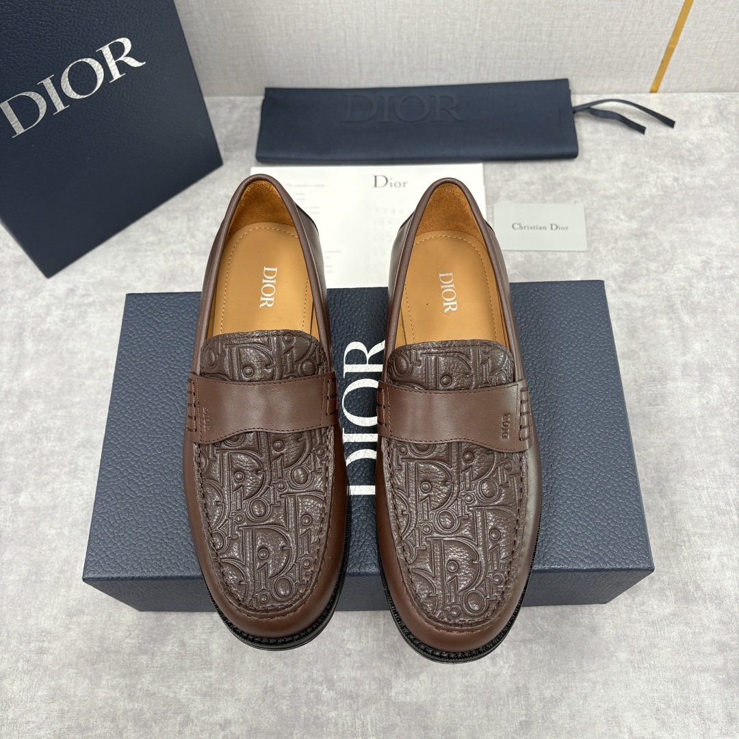 💋💍CD家新品 DIO* Granville 乐福鞋 一脚蹬皮鞋 官方 9,300 这款Dio* Gra