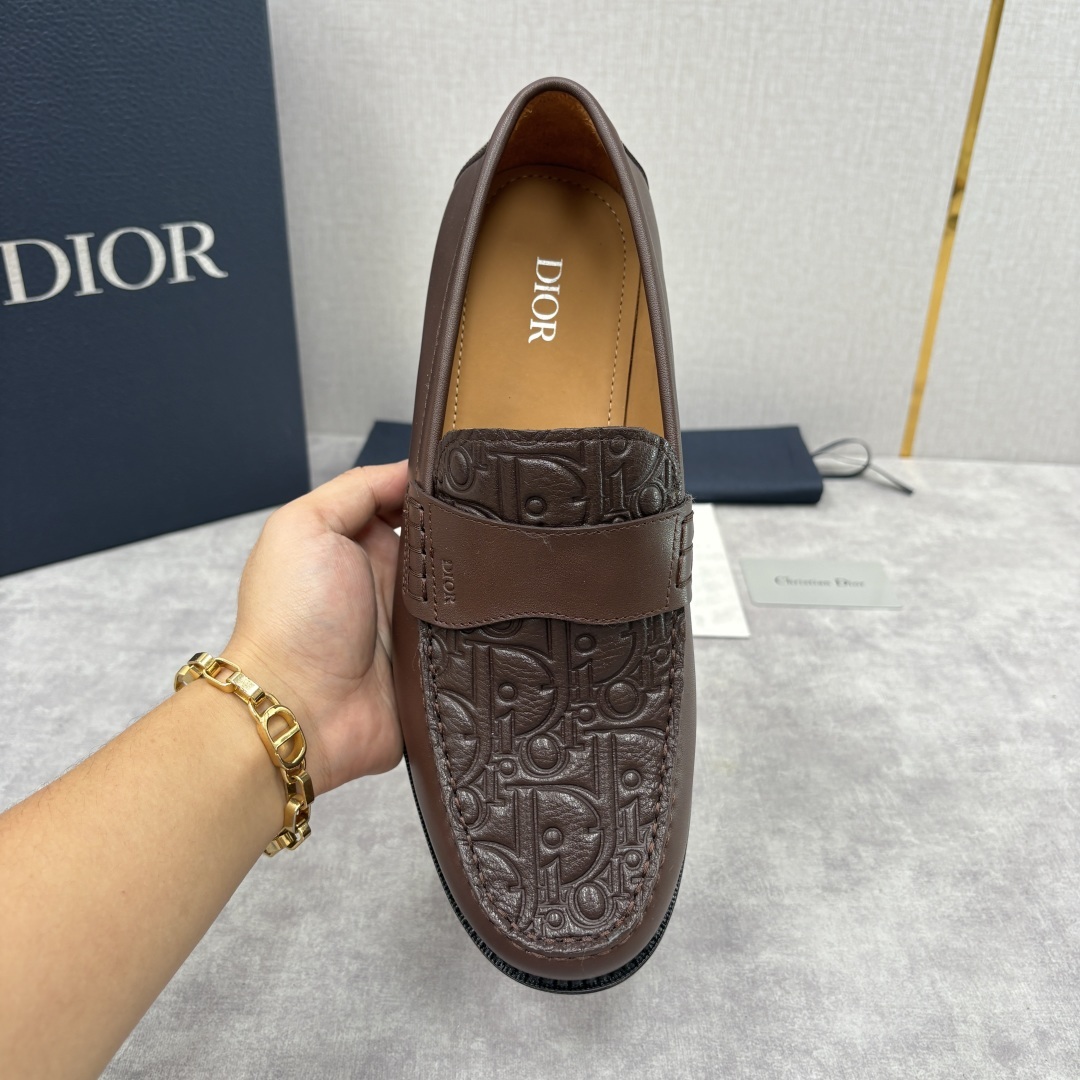 💋💍CD家新品 DIO* Granville 乐福鞋 一脚蹬皮鞋 官方 9,300 这款Dio* Gra