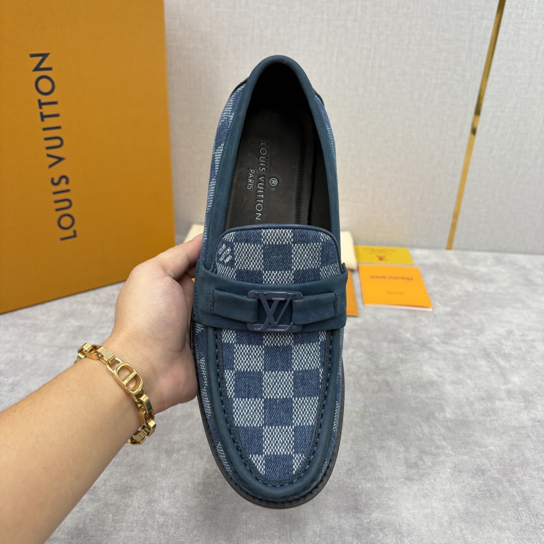 💋💍L家新品 LOUI* 乐福鞋皮鞋 官方 9,350 本款Major乐福鞋皮鞋 多样的材质与配色，是其