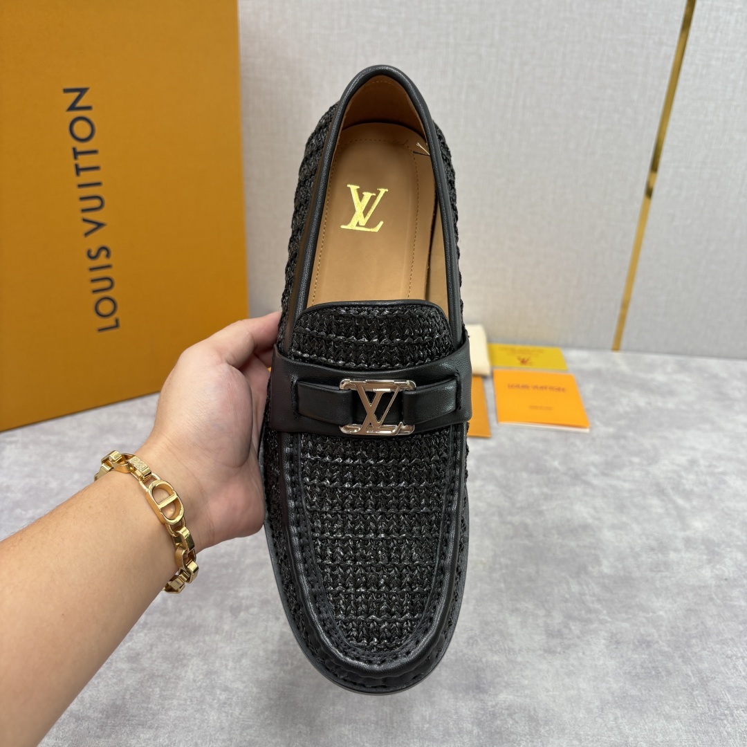 💋💍L家新品 LOUI* 乐福鞋皮鞋 官方 9,350 本款Major乐福鞋皮鞋 多样的材质与配色,是其