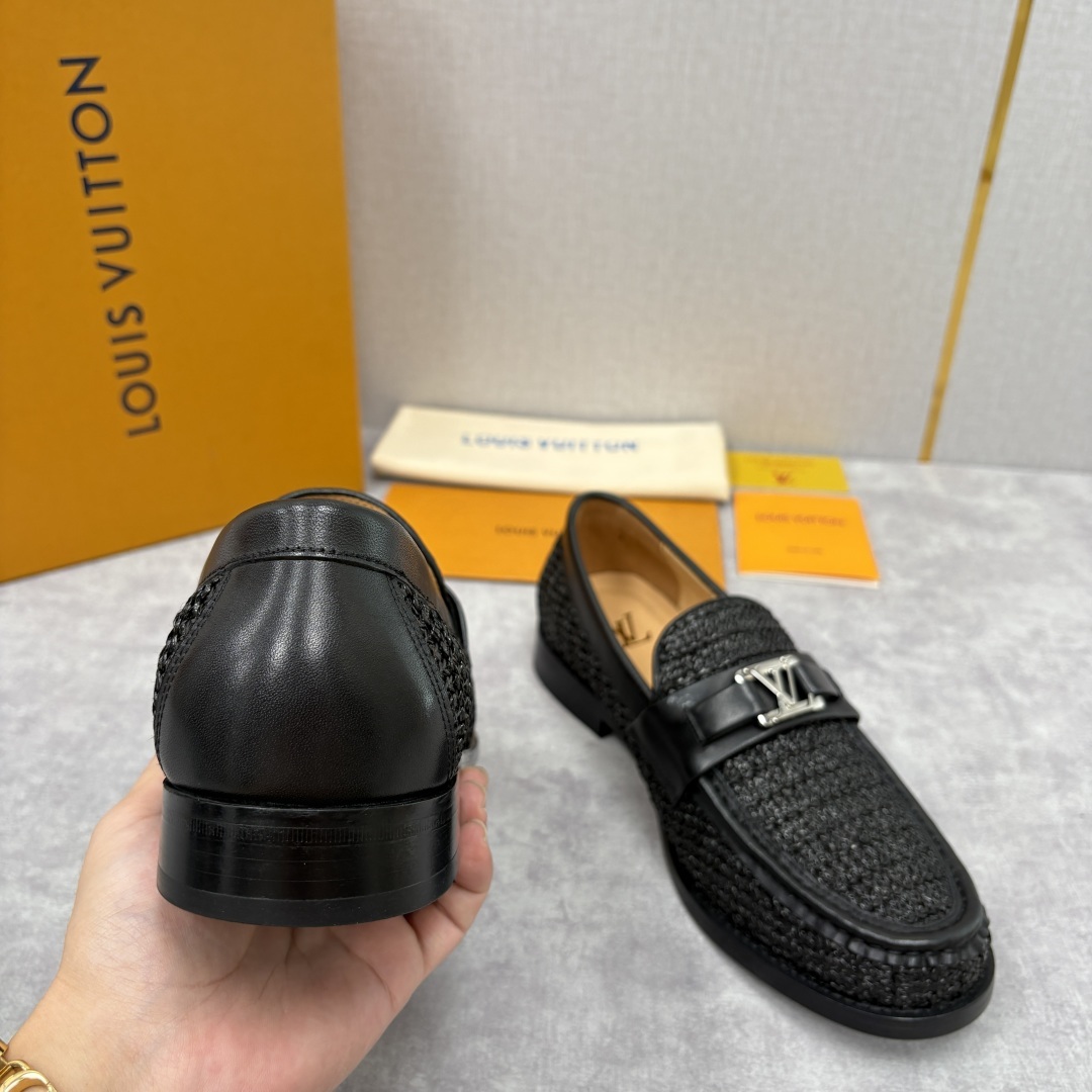 💋💍L家新品 LOUI* 乐福鞋皮鞋 官方 9,350 本款Major乐福鞋皮鞋 多样的材质与配色,是其