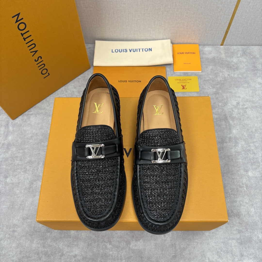 💋💍L家新品 LOUI* 乐福鞋皮鞋 官方 9,350 本款Major乐福鞋皮鞋 多样的材质与配色,是其