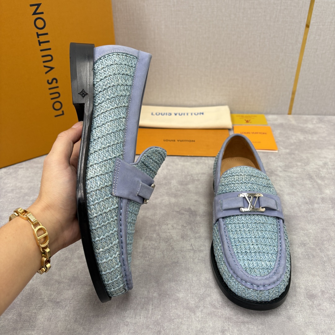 💋💍L家新品 LOUI* 乐福鞋皮鞋 官方 9,350 本款Major乐福鞋皮鞋 多样的材质与配色，是其