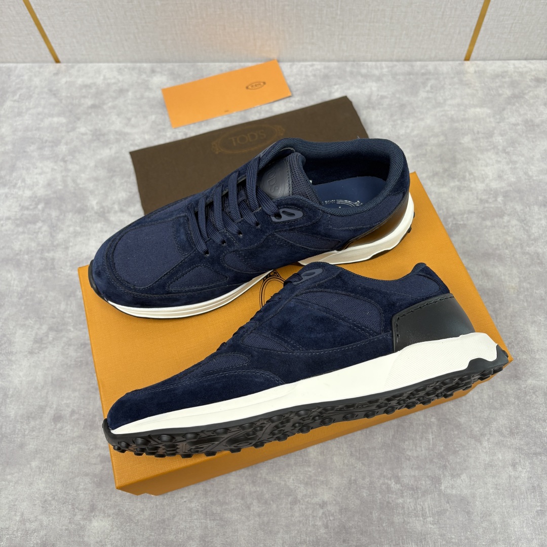 💋💍TOD*S 托德-斯 男士新品休闲运动鞋 官方 7,900 多种材质拼接撞色设计 本款运动休闲鞋糅合