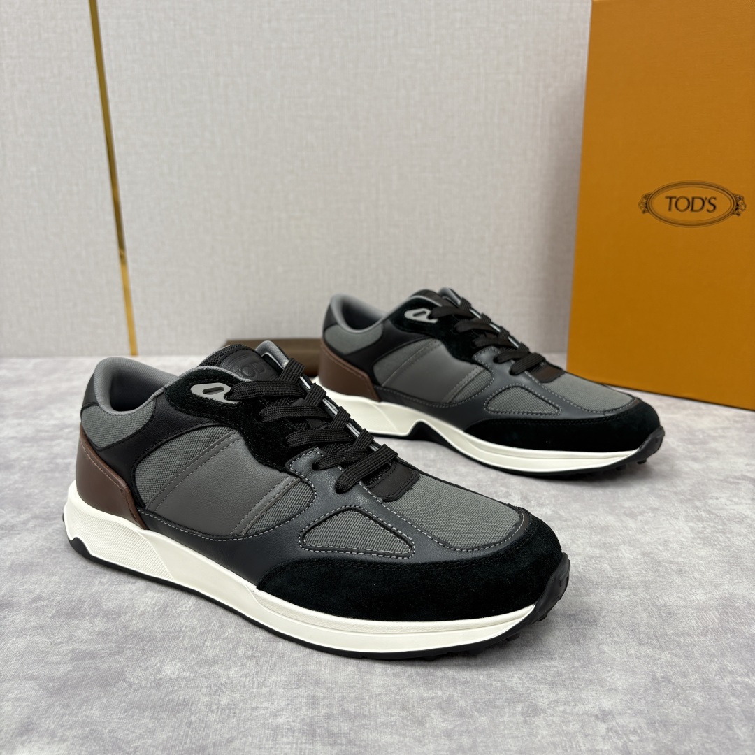 💋💍TOD*S 托德-斯 男士新品休闲运动鞋 官方 7,900 多种材质拼接撞色设计 本款运动休闲鞋糅合