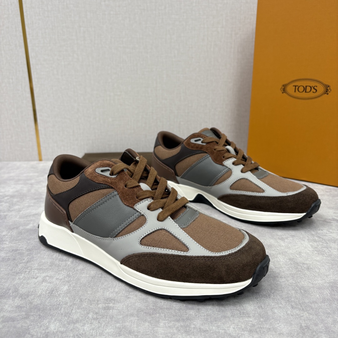 💋💍TOD*S 托德-斯 男士新品休闲运动鞋 官方 7,900 多种材质拼接撞色设计 本款运动休闲鞋糅合