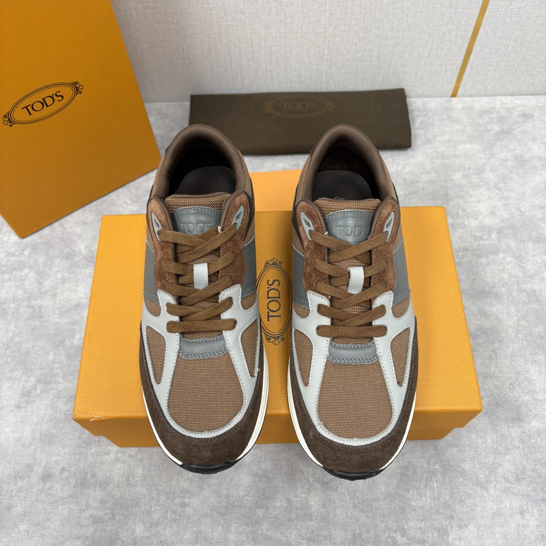 💋💍TOD*S 托德-斯 男士新品休闲运动鞋 官方 7,900 多种材质拼接撞色设计 本款运动休闲鞋糅合