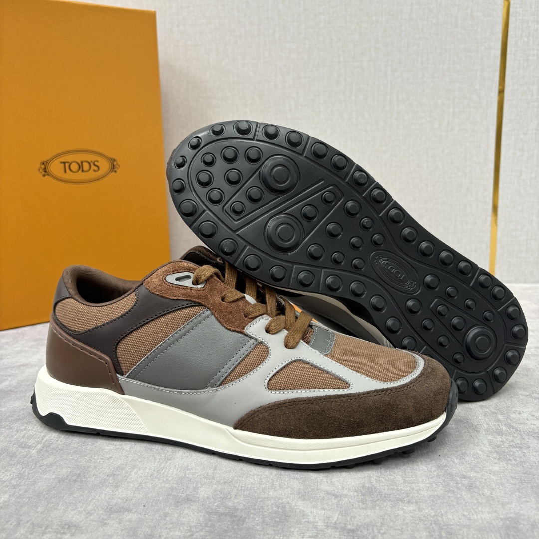 💋💍TOD*S 托德-斯 男士新品休闲运动鞋 官方 7,900 多种材质拼接撞色设计 本款运动休闲鞋糅合