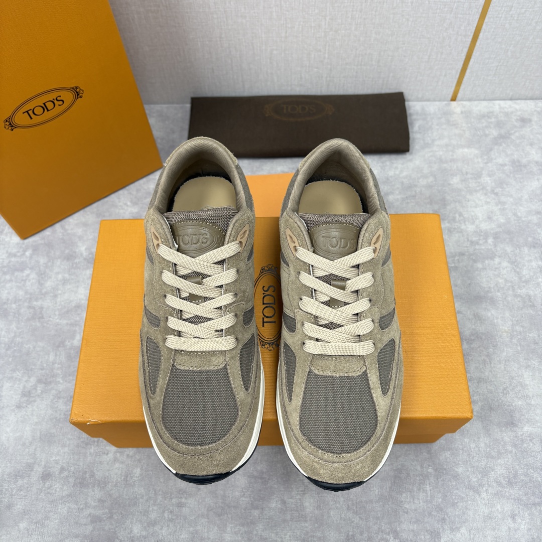 💋💍TOD*S 托德-斯 男士新品休闲运动鞋 官方 7,900 多种材质拼接撞色设计 本款运动休闲鞋糅合
