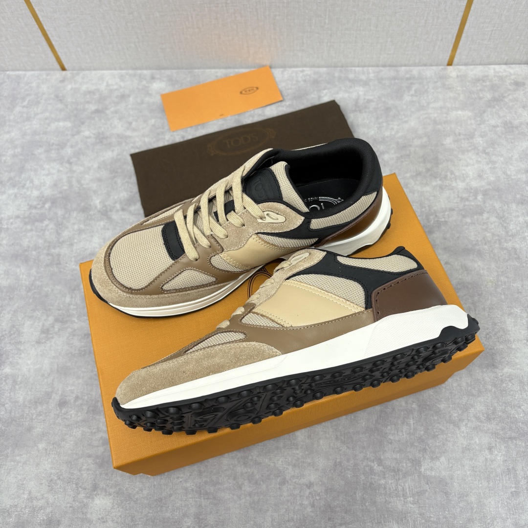 💋💍TOD*S 托德-斯 男士新品休闲运动鞋 官方 7,900 多种材质拼接撞色设计 本款运动休闲鞋糅合