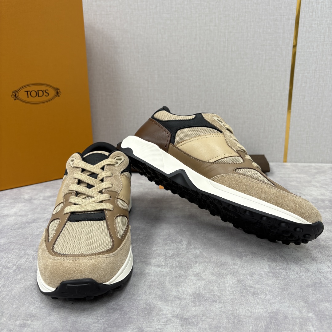 💋💍TOD*S 托德-斯 男士新品休闲运动鞋 官方 7,900 多种材质拼接撞色设计 本款运动休闲鞋糅合