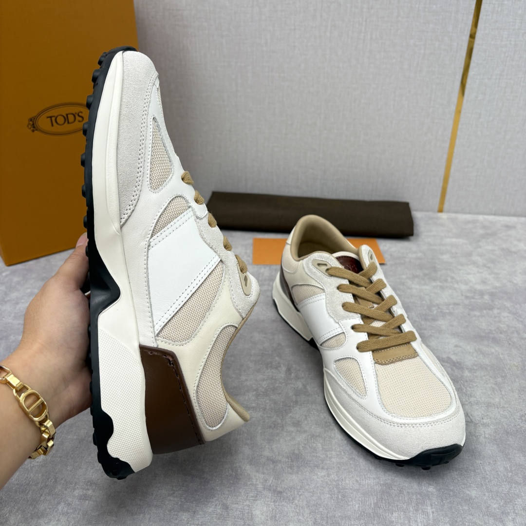💋💍TOD*S 托德-斯 男士新品休闲运动鞋 官方 7,900 多种材质拼接撞色设计 本款运动休闲鞋糅合