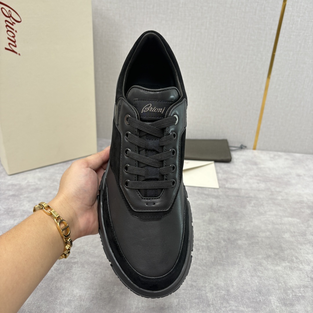 💋💍 Brion* (布里-奥尼) 男士新款休闲运动鞋跑鞋 意式奢华与运动风尚的优雅融合 该品牌于194