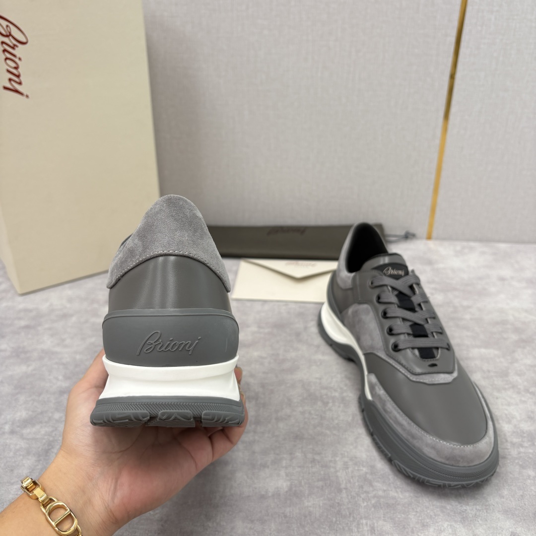 💋💍 Brion* (布里-奥尼) 男士新款休闲运动鞋跑鞋 意式奢华与运动风尚的优雅融合 该品牌于194