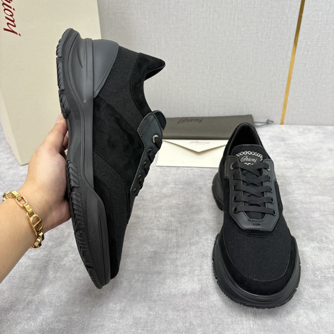 💋💍 Brion* (布里-奥尼) 男士新款休闲运动鞋跑鞋 意式奢华与运动风尚的优雅融合 该品牌于194