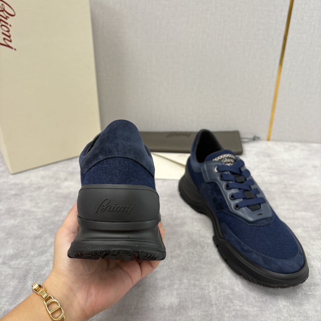 💋💍 Brion* (布里-奥尼) 男士新款休闲运动鞋跑鞋 意式奢华与运动风尚的优雅融合 该品牌于194