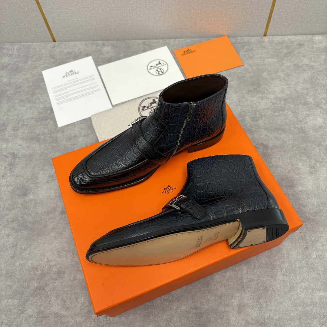 💋💍H家新品 爱马-仕 Hermè*s 鳄鱼纹男士短靴皮靴 奢华匠艺与绅士格调的巅峰融合 精选进口鳄鱼纹