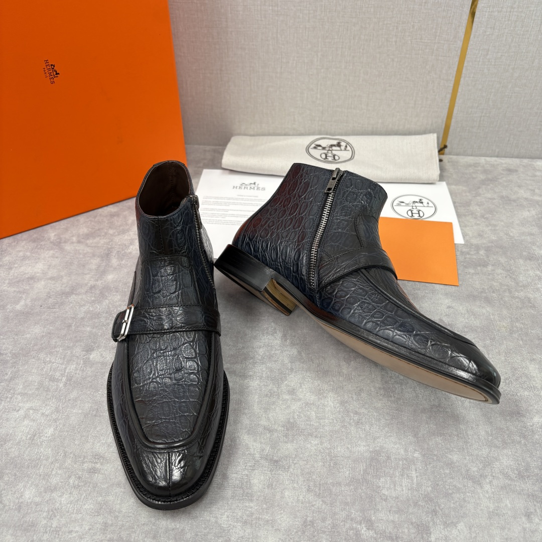 💋💍H家新品 爱马-仕 Hermè*s 鳄鱼纹男士短靴皮靴 奢华匠艺与绅士格调的巅峰融合 精选进口鳄鱼纹