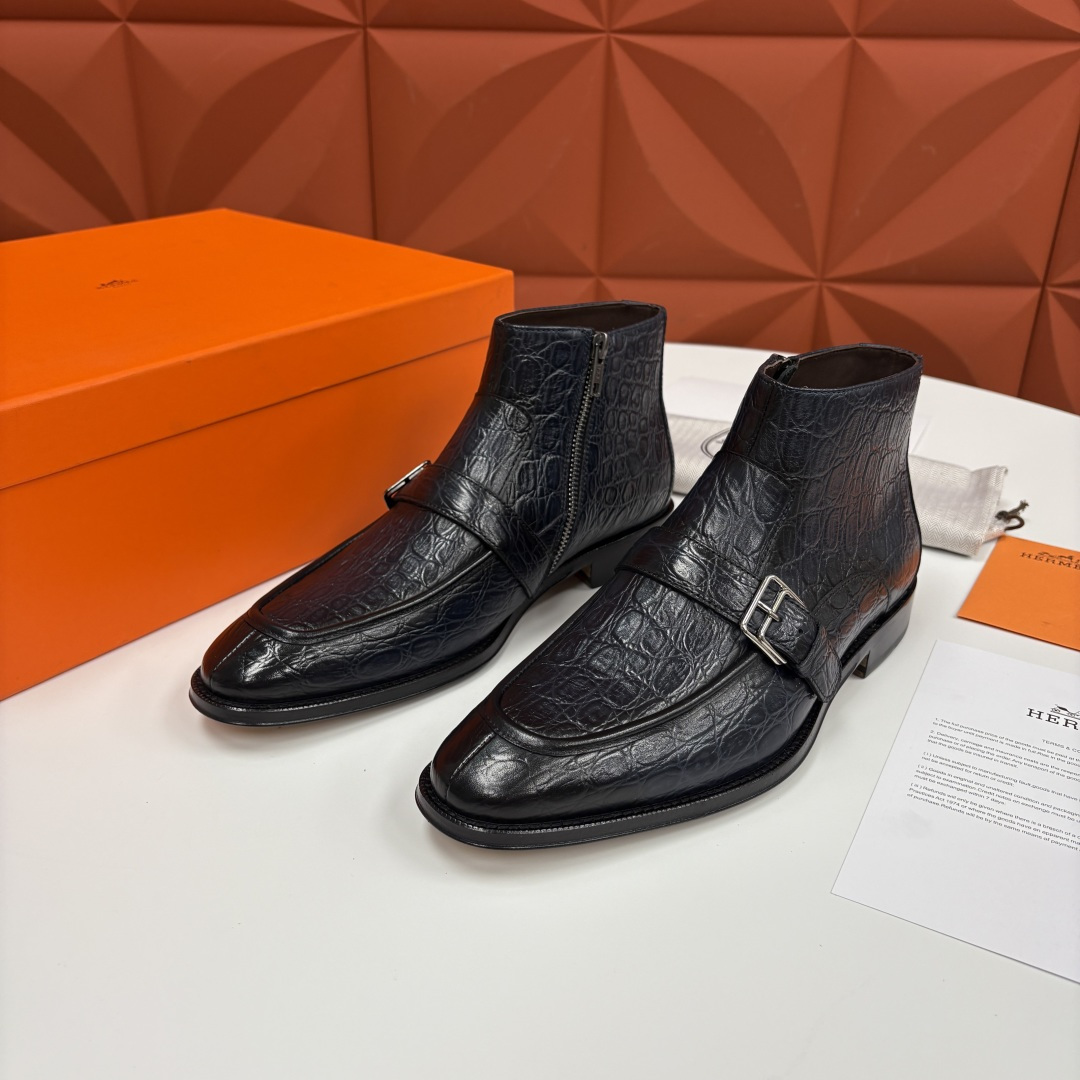 💋💍H家新品 爱马-仕 Hermè*s 鳄鱼纹男士短靴皮靴 奢华匠艺与绅士格调的巅峰融合 精选进口鳄鱼纹