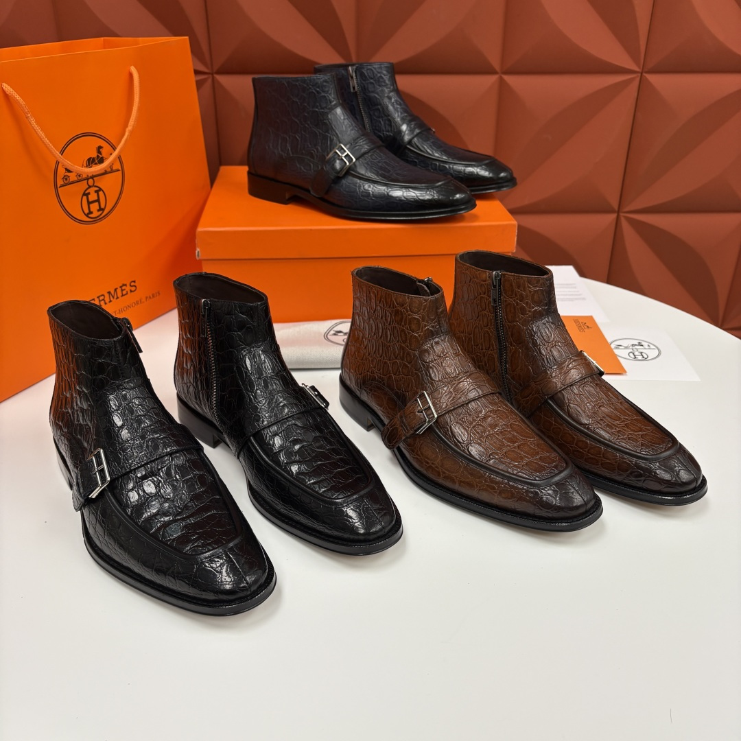 💋💍H家新品 爱马-仕 Hermè*s 鳄鱼纹男士短靴皮靴 奢华匠艺与绅士格调的巅峰融合 精选进口鳄鱼纹