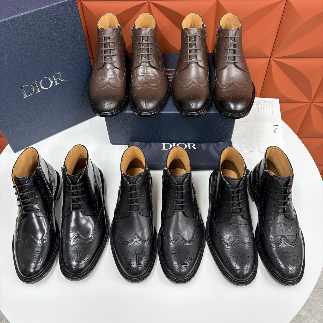 💋💍CD家新品 Dio*r 迪-奥 男士布洛克短靴 中帮皮靴 法式奢华与英伦雅痞的跨界杰作 高定基因邂逅