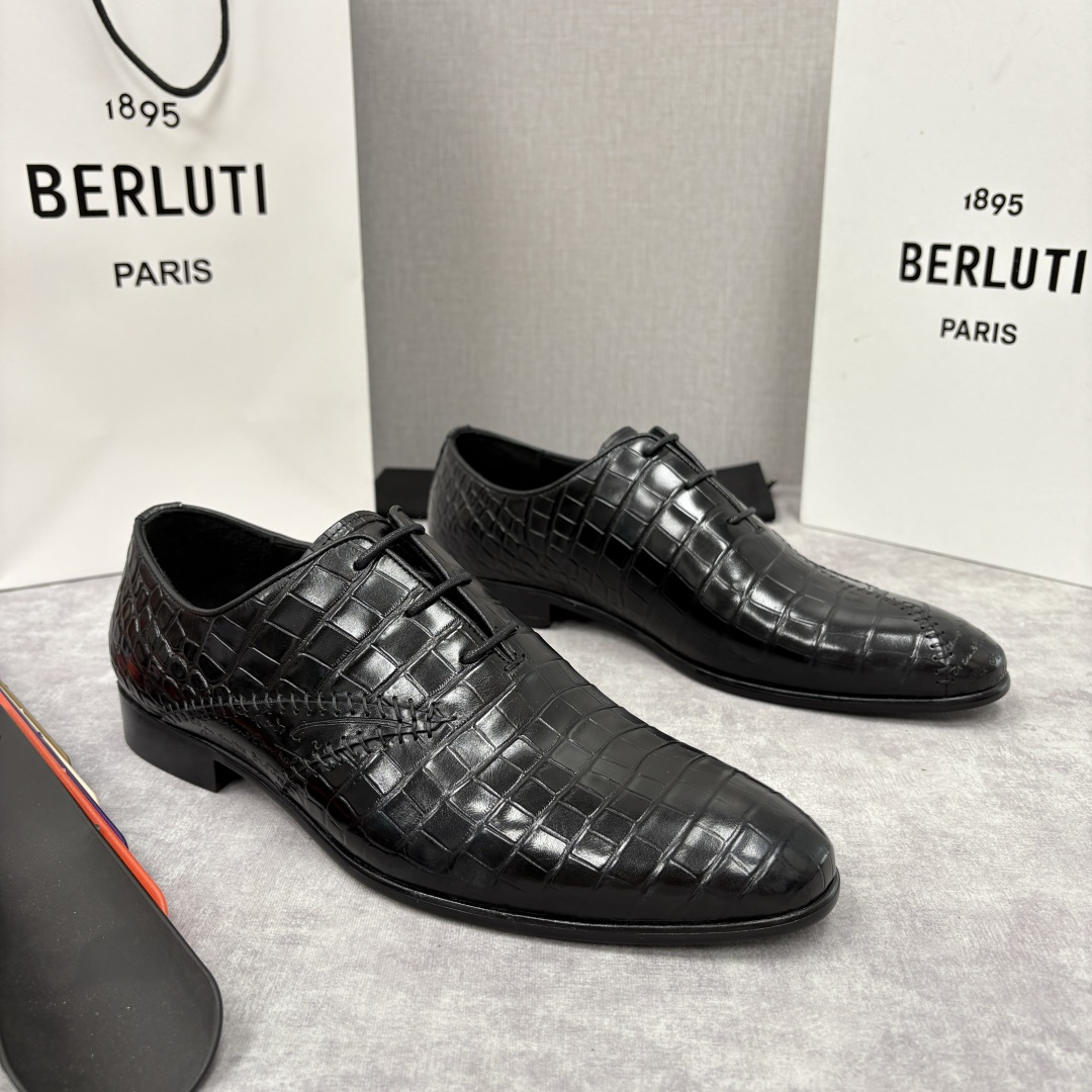 💋💍Berlut* 布鲁提 新款男士手工擦色正装皮鞋上新🆕 奢华与匠心的完美融合。甄选优质进口鳄鱼🐊压纹