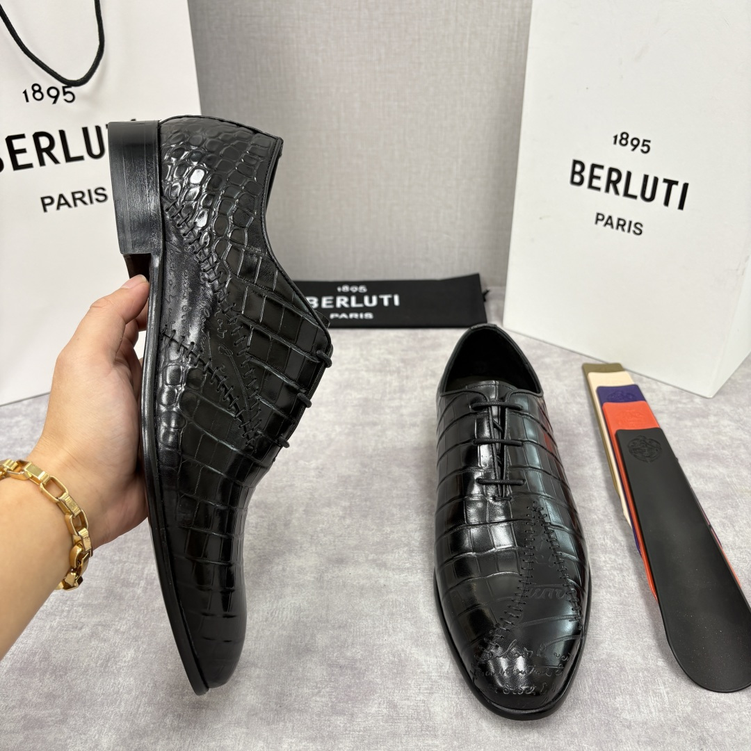 💋💍Berlut* 布鲁提 新款男士手工擦色正装皮鞋上新🆕 奢华与匠心的完美融合。甄选优质进口鳄鱼🐊压纹