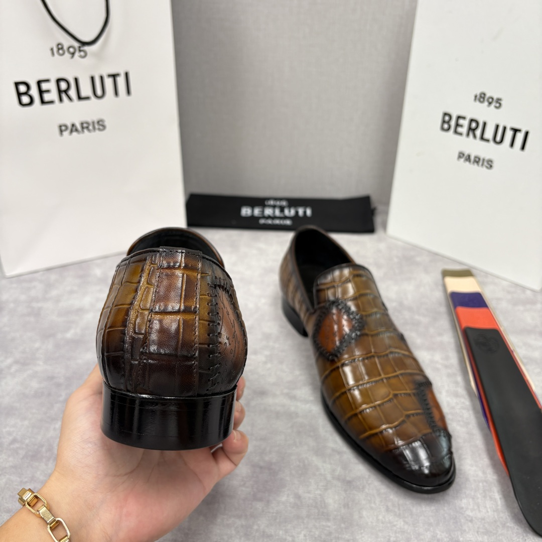 💋💍Berlut* 布鲁提 新款男士手工擦色鳄鱼纹乐福鞋正装皮鞋上新🆕 奢华与匠心的完美融合。甄选优质进