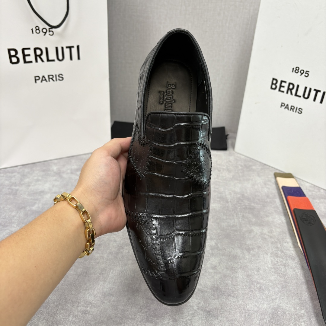 💋💍Berlut* 布鲁提 新款男士手工擦色鳄鱼纹乐福鞋正装皮鞋上新🆕 奢华与匠心的完美融合。甄选优质进