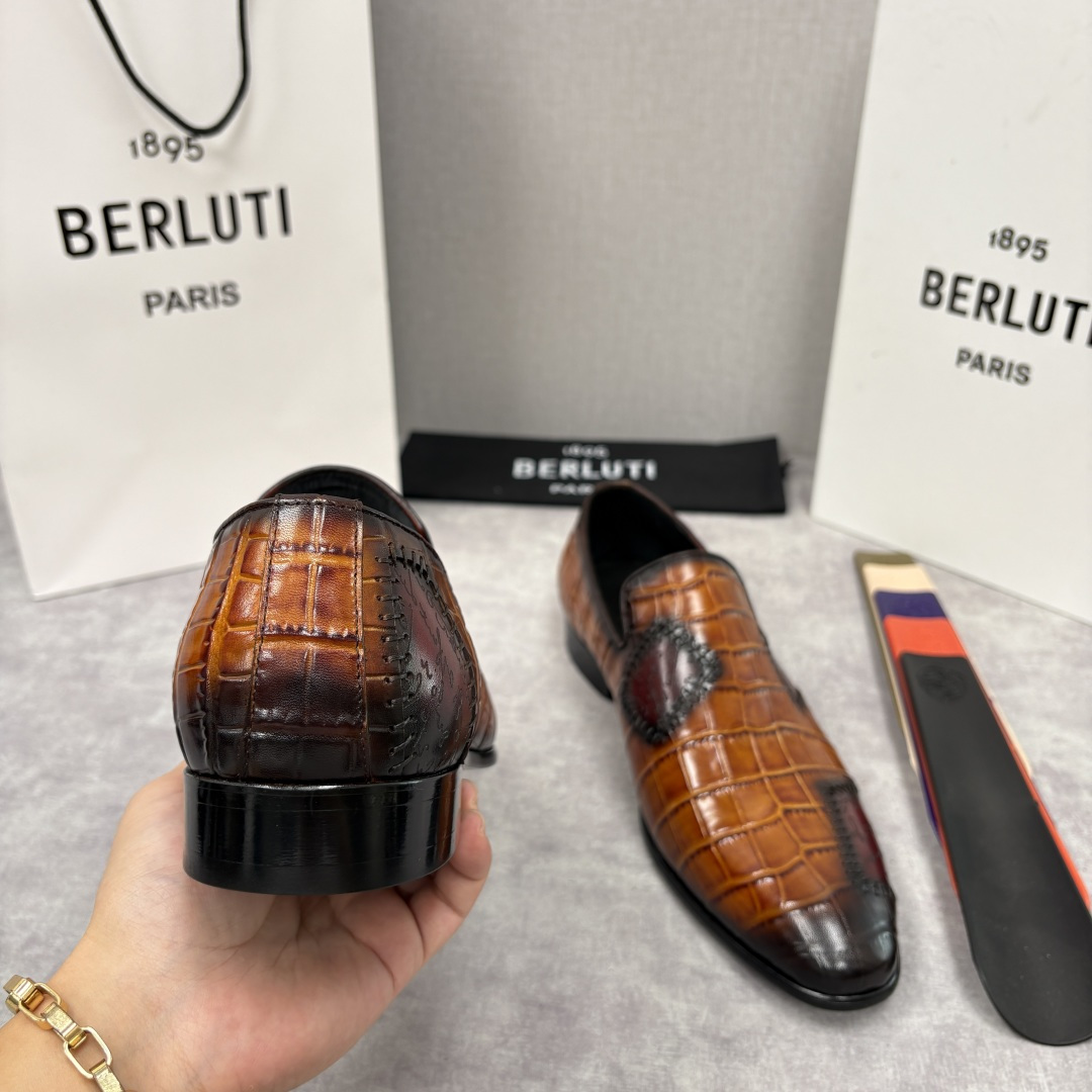 💋💍Berlut* 布鲁提 新款男士手工擦色鳄鱼纹乐福鞋正装皮鞋上新🆕 奢华与匠心的完美融合。甄选优质进