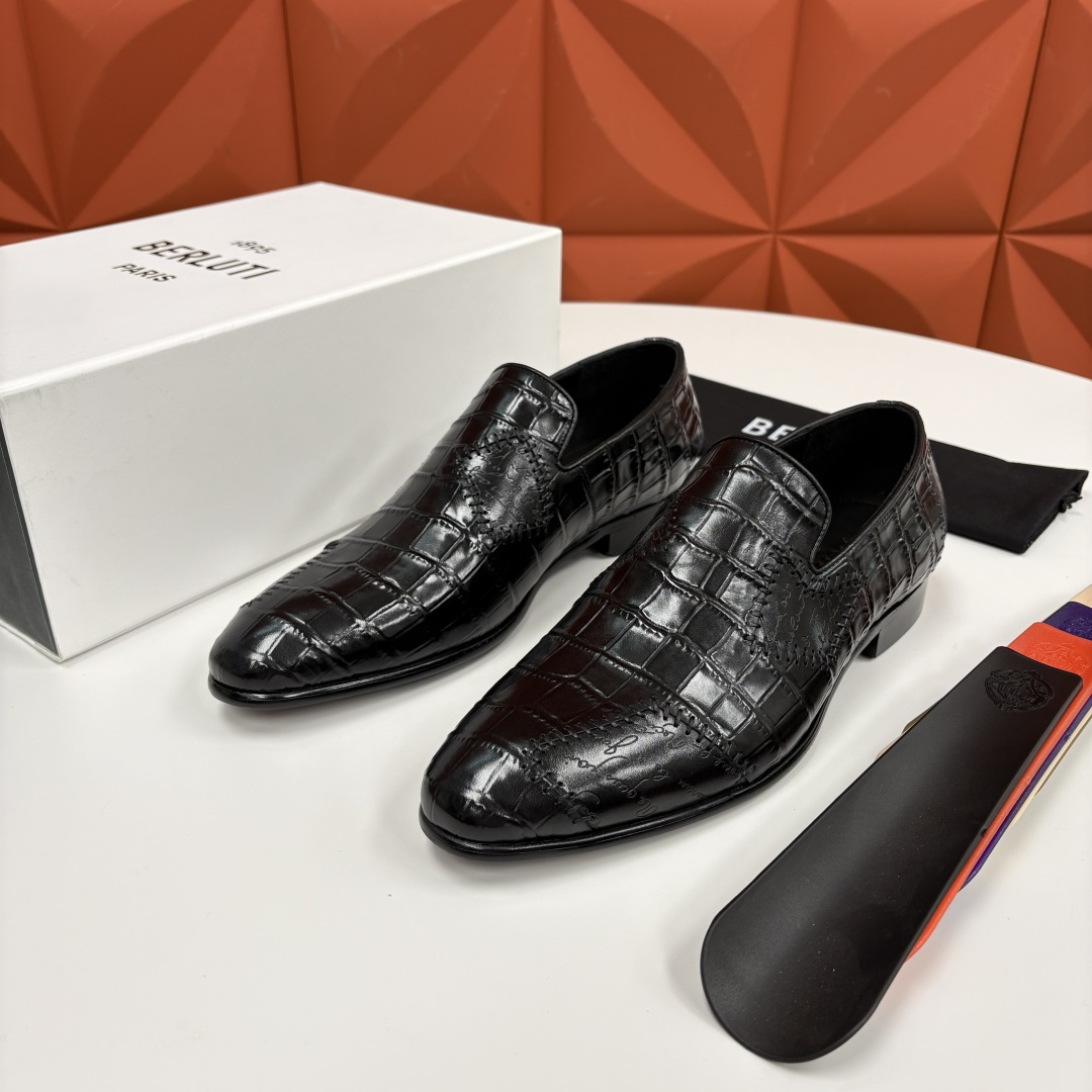 💋💍Berlut* 布鲁提 新款男士手工擦色鳄鱼纹乐福鞋正装皮鞋上新🆕 奢华与匠心的完美融合。甄选优质进