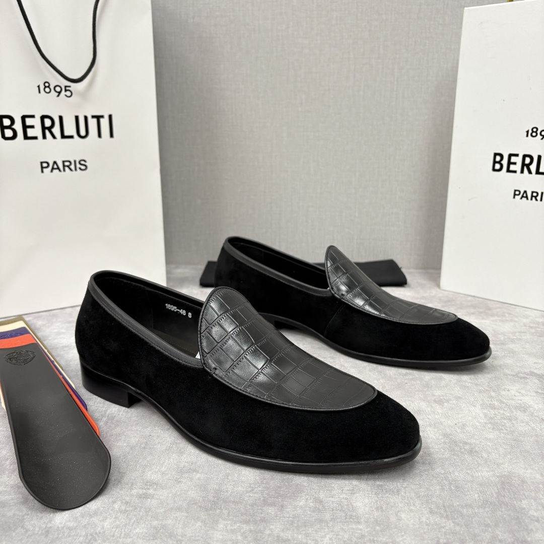 💋💍Berlut* 布鲁提 新款男士乐福鞋皮鞋 鞋面采用细腻反绒皮与仿鳄鱼纹压花牛皮拼接，反绒皮的柔软细