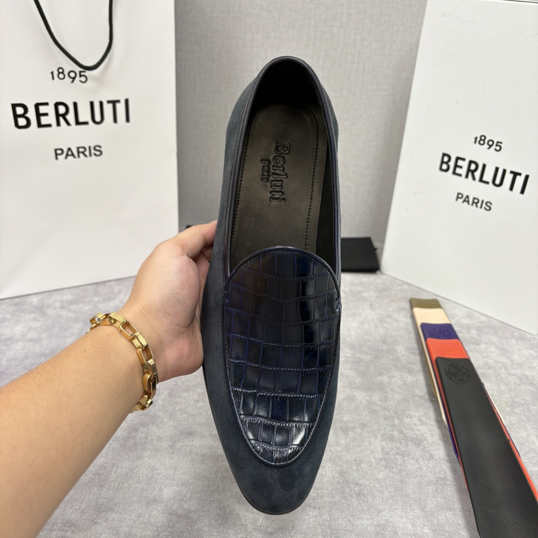 💋💍Berlut* 布鲁提 新款男士乐福鞋皮鞋 鞋面采用细腻反绒皮与仿鳄鱼纹压花牛皮拼接，反绒皮的柔软细