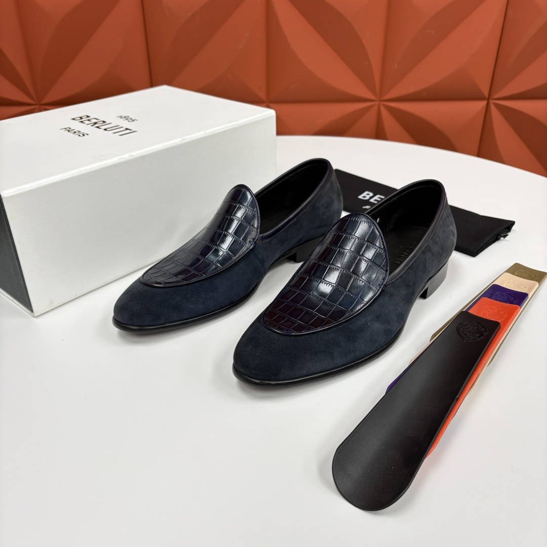 💋💍Berlut* 布鲁提 新款男士乐福鞋皮鞋 鞋面采用细腻反绒皮与仿鳄鱼纹压花牛皮拼接，反绒皮的柔软细