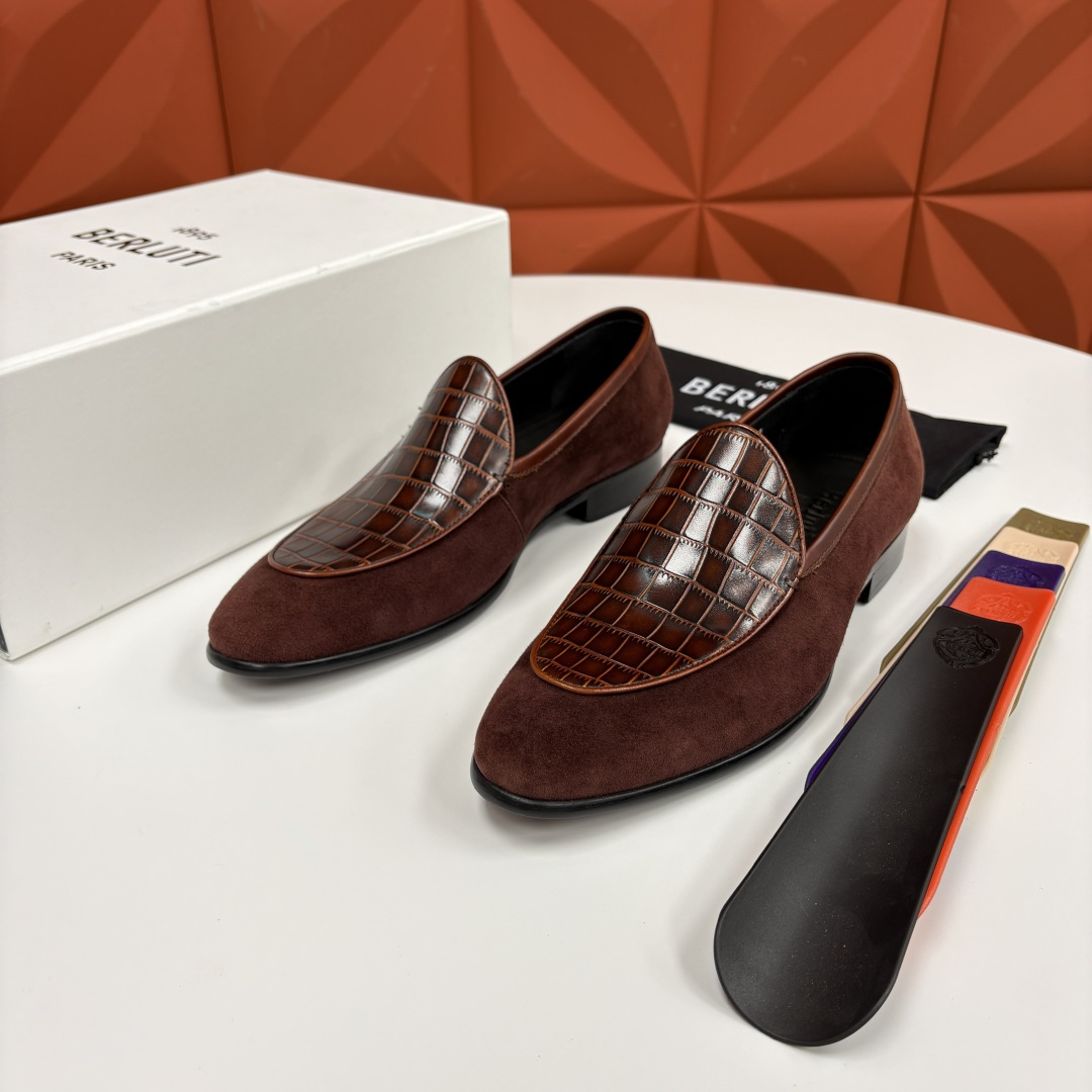 💋💍Berlut* 布鲁提 新款男士乐福鞋皮鞋 鞋面采用细腻反绒皮与仿鳄鱼纹压花牛皮拼接，反绒皮的柔软细