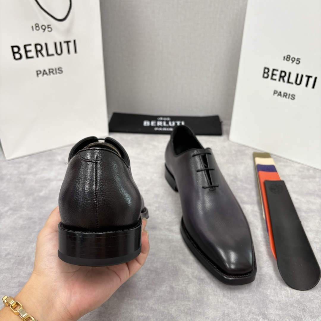💋💍Berlut* 布鲁提 新款男士手工擦色正装鞋皮鞋上新🆕 Berlut* 对皮革的执念近乎苛刻，精选