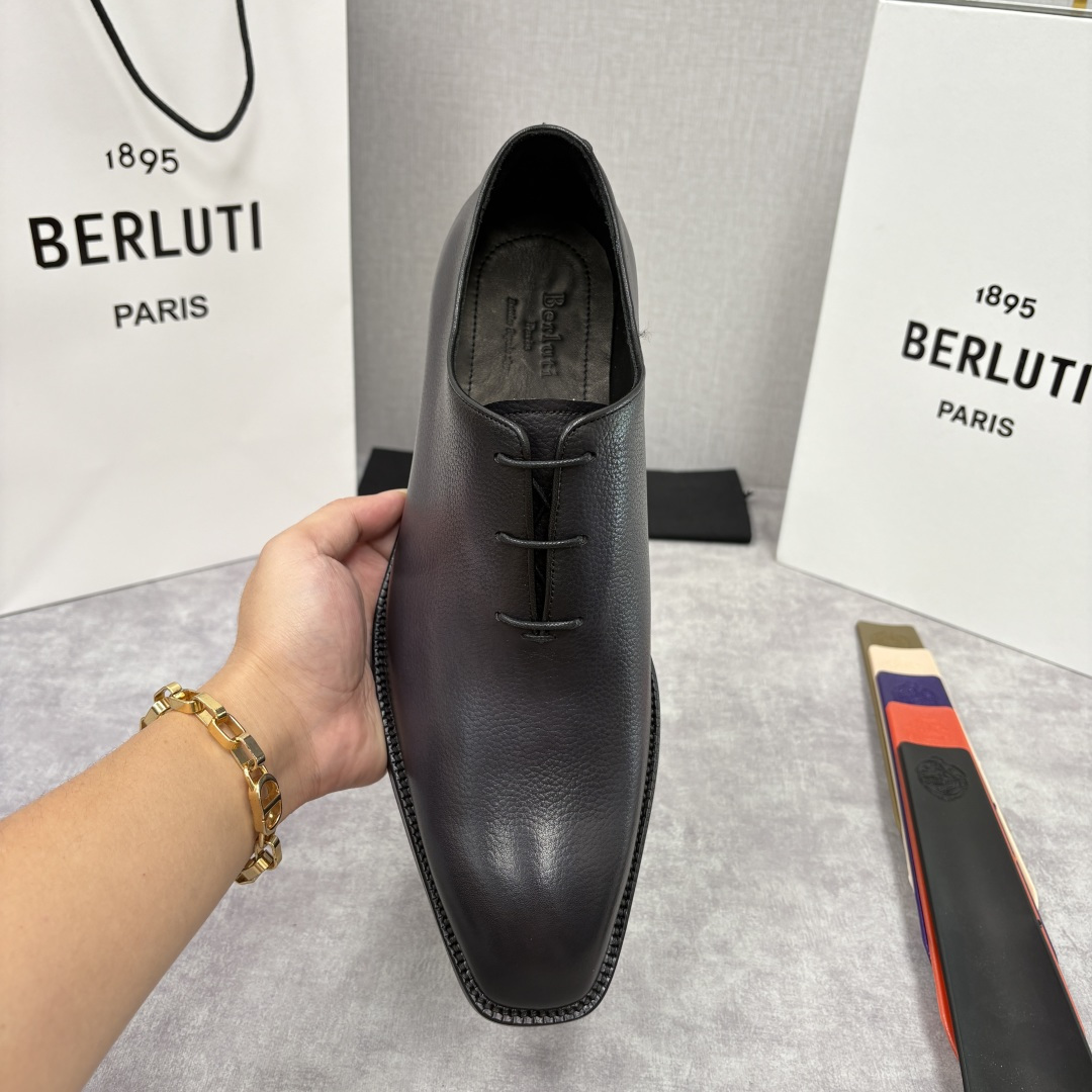💋💍Berlut* 布鲁提 新款男士手工擦色正装鞋皮鞋上新🆕 Berlut* 对皮革的执念近乎苛刻，精选