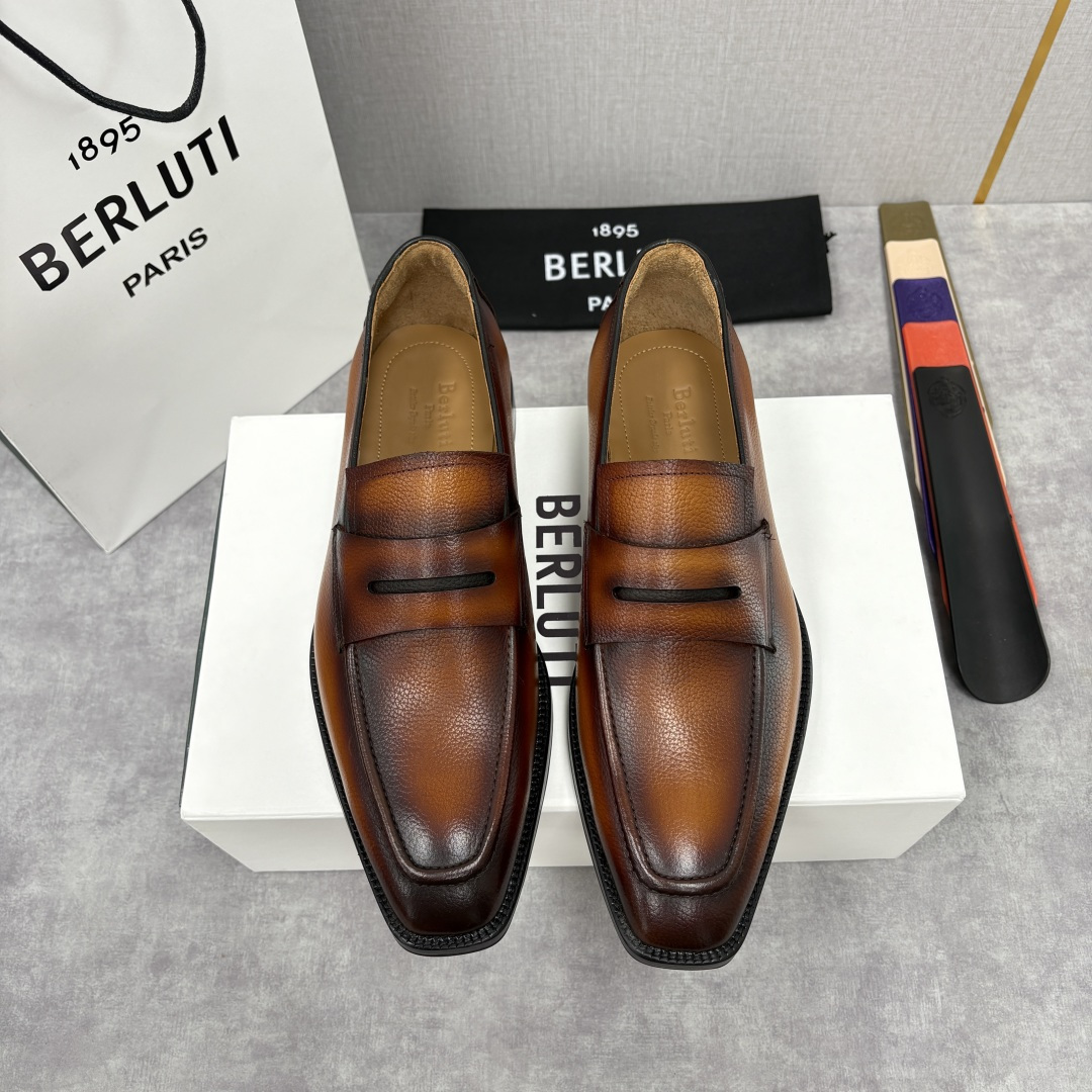 💋💍Berlut* 布鲁提 新款男士手工擦色正装鞋乐福鞋皮鞋上新🆕 以乐福鞋为载体，重新定义了“无鞋带”