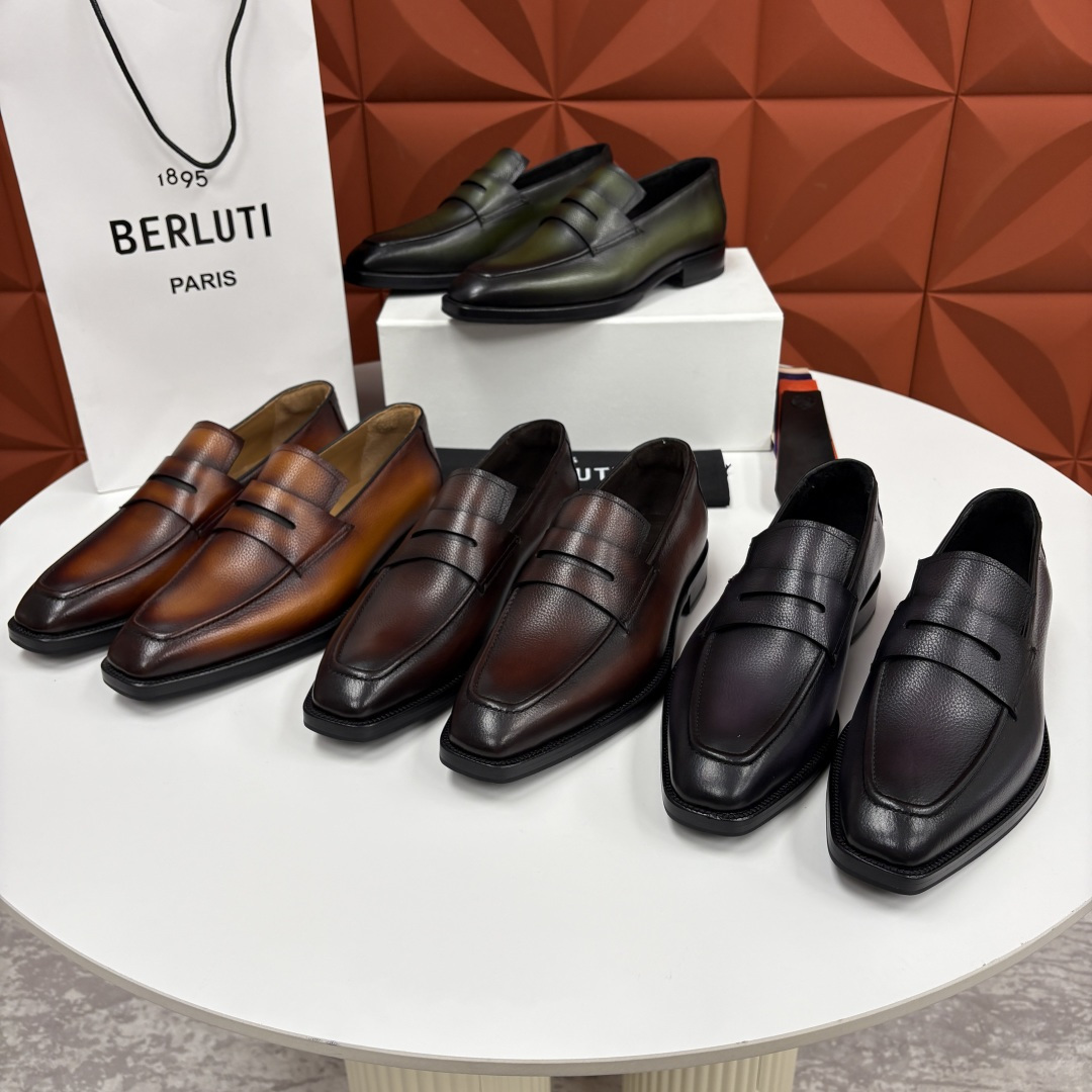 💋💍Berlut* 布鲁提 新款男士手工擦色正装鞋乐福鞋皮鞋上新🆕 以乐福鞋为载体，重新定义了“无鞋带”
