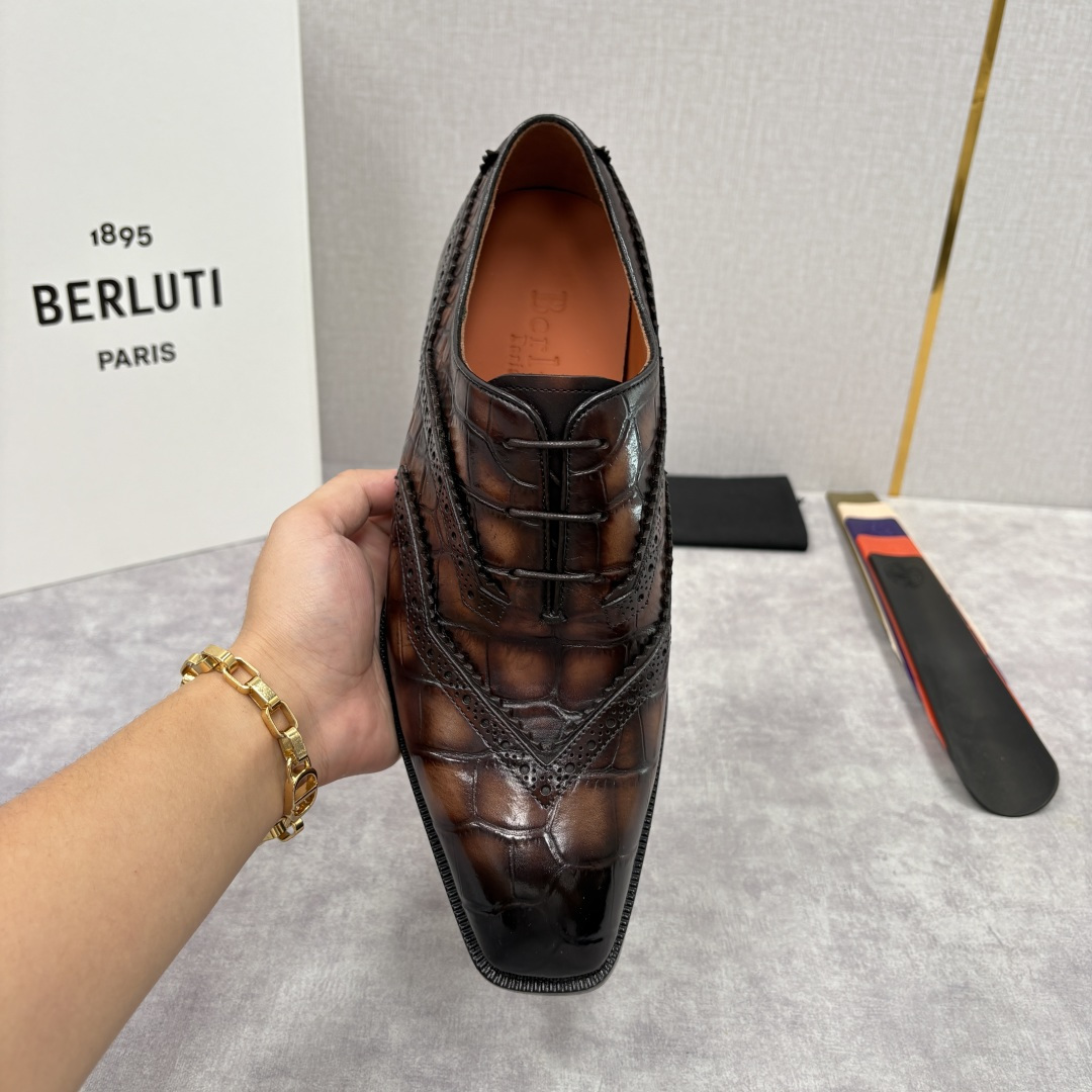💋💍Berlut* 布鲁提 新款男士手工擦色正装皮鞋上新🆕 鳄鱼纹布洛克鞋的匠心美学 奢华与匠心的完美融